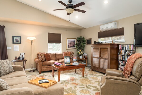 You will find this cottage to be well appointed, with lots of room to relax!