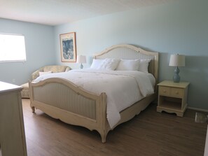 King Bed