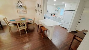 Dining, Kitchen & Foyer