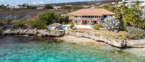 The Shores 32, Bonaire
