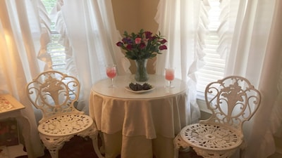 The Rose of Sharon Room 