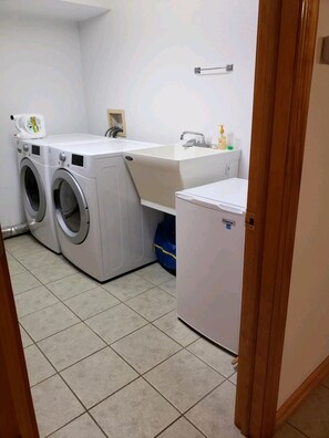 Washer/Dryer and fridge.