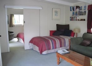 one bedroom cottage