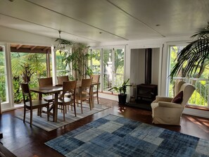 Dining/Living