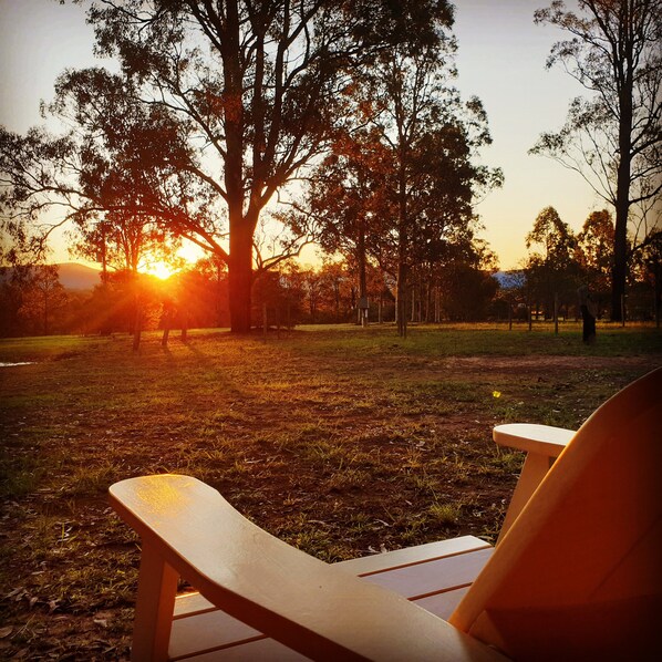 Picturesque sunsets over the ranges