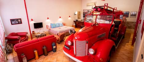 The World Famous Fire Engine Suite!!