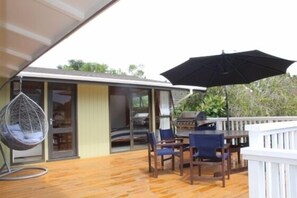 Large Front Deck