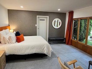 Shy Studio bedroom