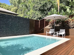 Amazing Pool