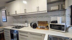 Fully-equipped kitchen