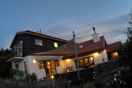 Black Peak Lodge
