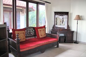 Family Bungalow
Bondalem Beach Club