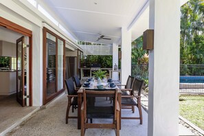Outdoor dining