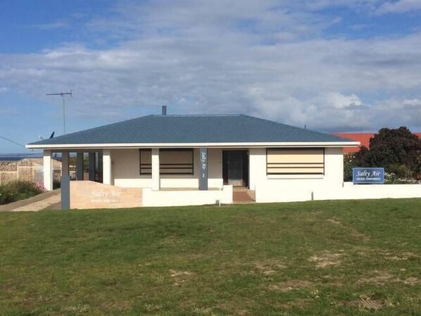 Front View of Salty Air Apartment 1 95meters squ.