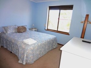 Salty Air Apt 1- Bedroom 2