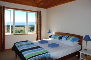 Master bedroom...wake to that view!