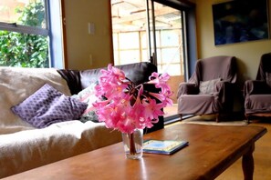 Rose Cottage living room