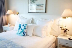 Kind Bedroom