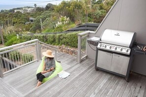 BBQ area Oneroa holiday house