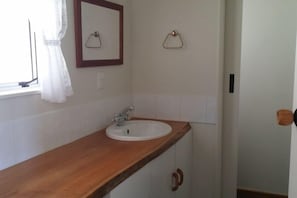 Well appointed bathroom