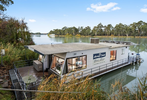 The Murray Dream moored houseboat