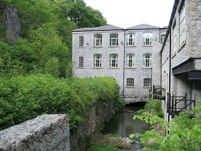 Atemberaubende Mühle Wohnung im Herzen des Peak District