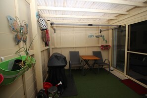 Courtyard with drying area and seating