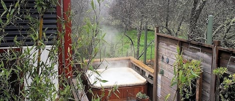 4 seat hot tub on private deck