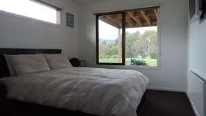 Queen bed