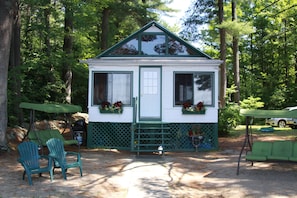 Cottage 20 ft from water. 2 story guest house in back. Rent as one property.