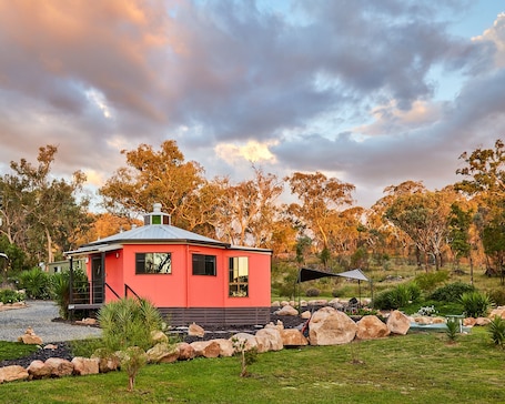 Zuny Yurt
