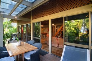 Banfield No 2 - Wongaling Beach - Verandah with BBQ and alfre