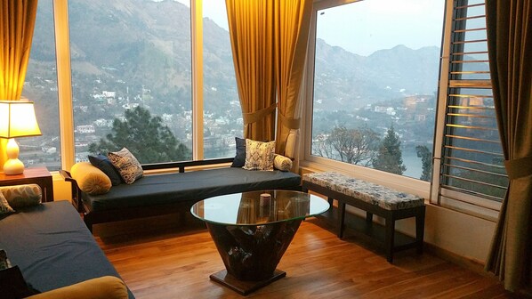 The Glass room!
