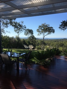 Luxury accommodation in beautiful Scott's Head. Best of beach and bush views.