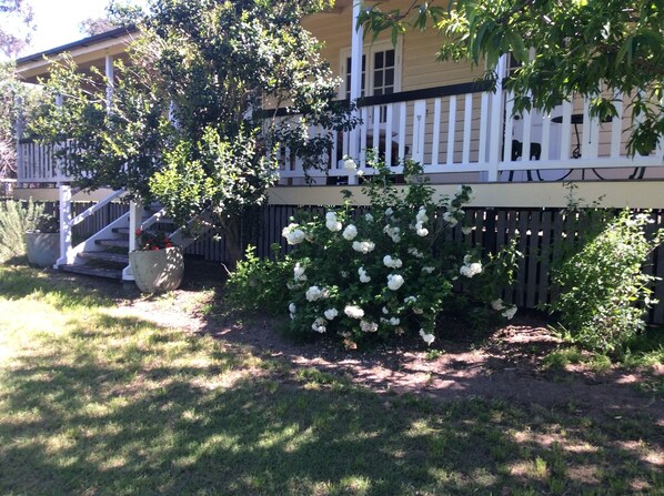Enjoy and relax on this verandah!