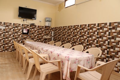 Beautiful Group n Marriage Stay Cottage in Amritsar