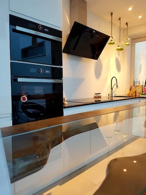 Fully equipped kitchen with everything you need to make a perfect family dinner