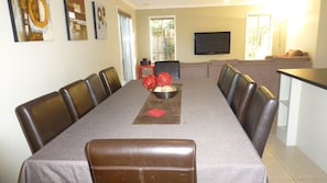 10 seater dining table