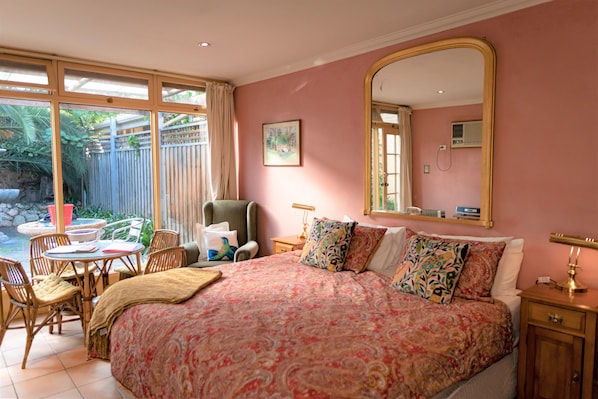 king bed