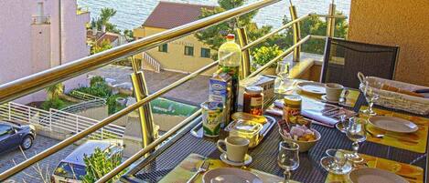 balcony with the sea view