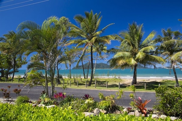 Apollo Jewel No 1 - South Mission Beach - View to Dunk Island.jp