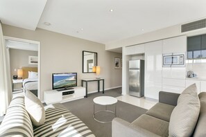 Orchid Residences Apt. 21901