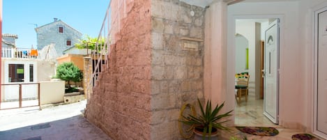 Apartment Emotha Trogir