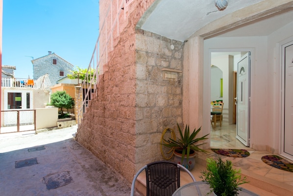 Apartment Emotha Trogir