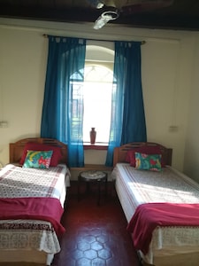 Charming Portuguese goan home stay!