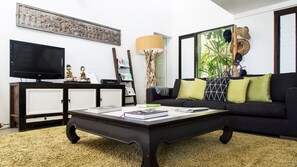 Comfortable Lounge