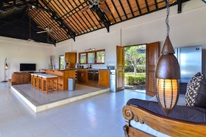 Open Plan Kitchen & Living Room