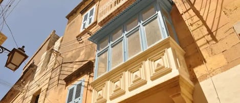 AuĂendetails