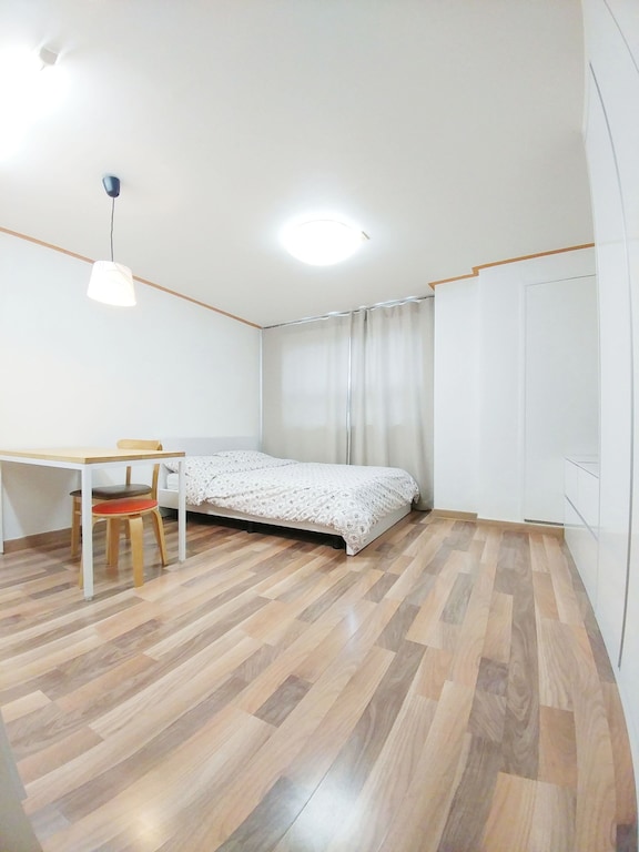 Central Seoul of Korea-Furnished Studio Apartment- - Bangi 2-dong