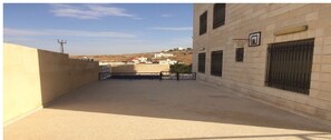 basketball/pool area/side yard